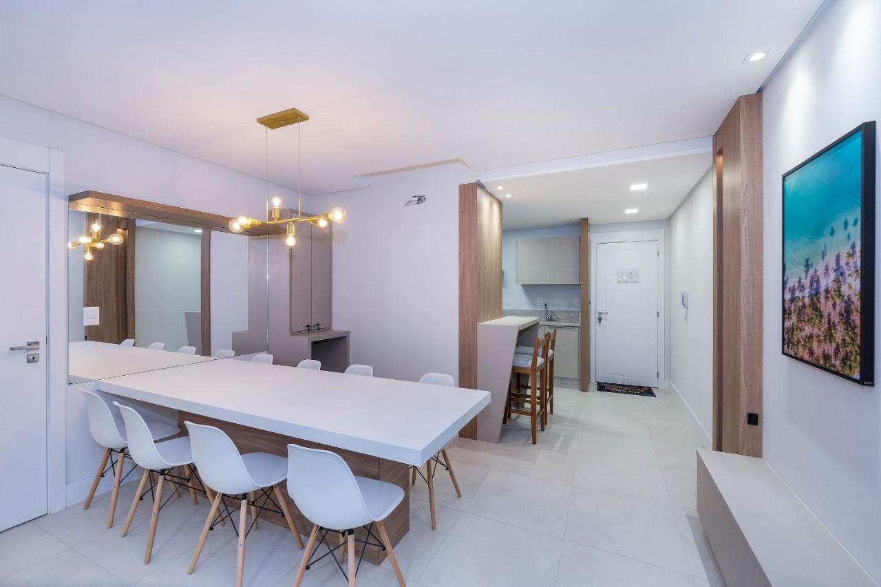 Adra 106 - Apartamento No Centro De Bombinhas - Rooftop Com Piscina E Academia - A Poucos Metros Da Praia - Exterior foto